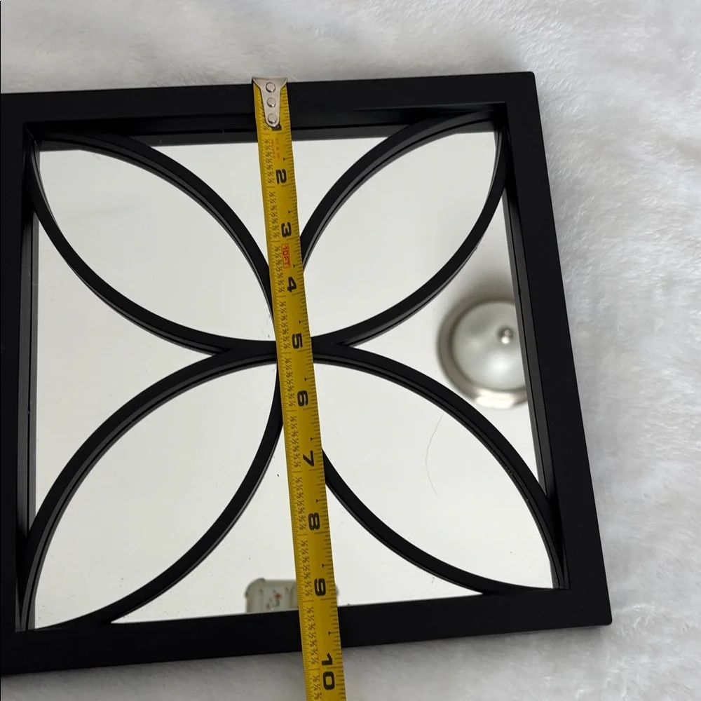 Black and White Geometric Wall Decor Set